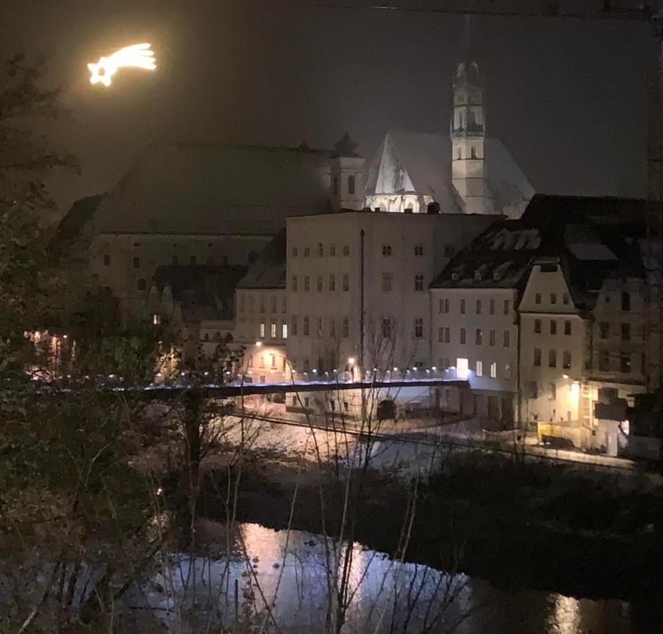 New Flat In Old Town+Garage Apartment Steyr Bagian luar foto